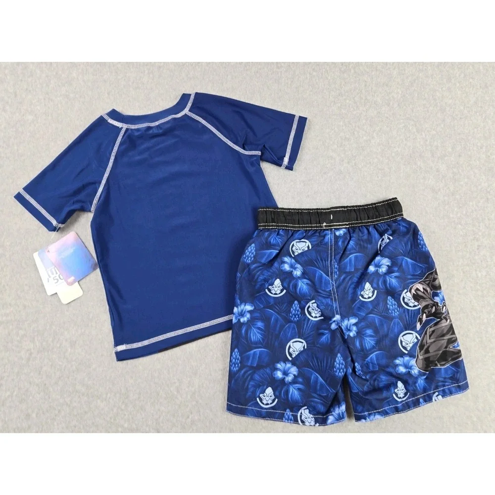 Avengers Bathing Suit Boys 2 pc Swim Set Size Small Rash Guard Top‎ Trunks NWT